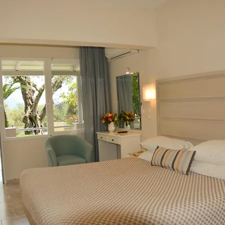 Odysseus Hotel 3*