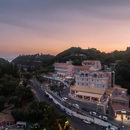 オデュッセウス パレオカストリッツア